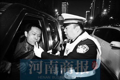省交警总队“一号行动”查处43名公职人员酒驾