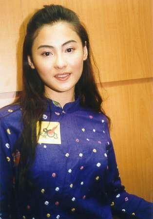 张柏芝高清近照爆瘦变残 昔日青葱绝美照回顾