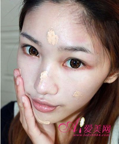 怎么学化妆新手 73524909.jpg