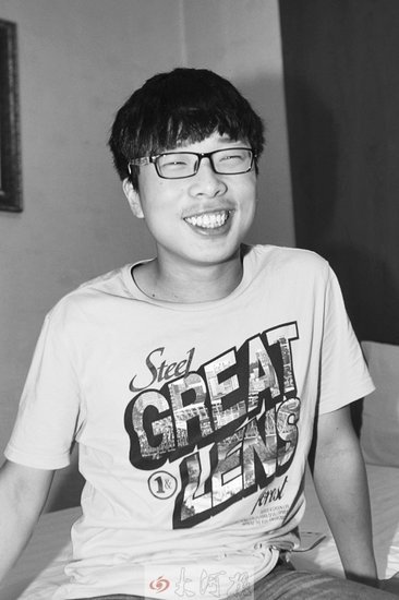 2013河南高考分数线创十年最低 因试题难考生少