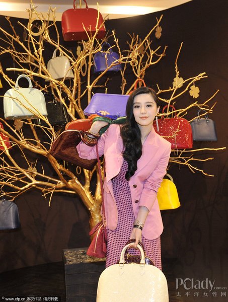 苦心孤诣任lv手袋大使 范爷进阶三步曲