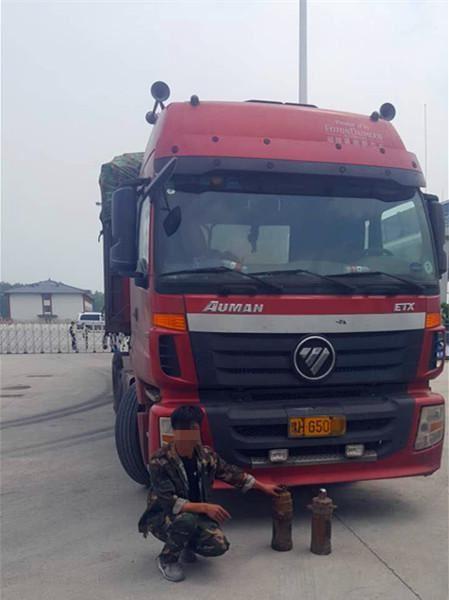  货车 司机私装 液压 装置午夜逃费 违法被加倍处
