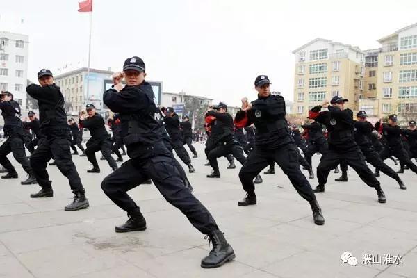 信阳市公安局公开招聘267名辅警 你符合条件吗