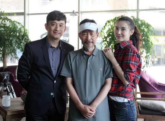 《<em>嘿,老头</em>!》<em>黄磊</em>找投资 海皮原是隐形富豪_大