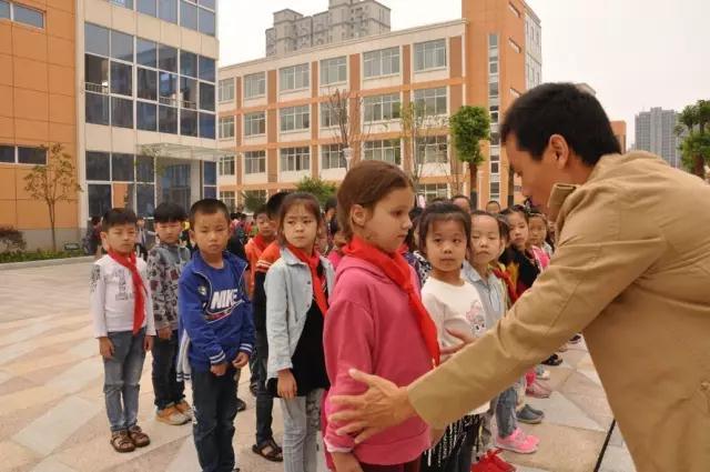 南非人口语_南非人