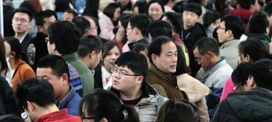 郑州公务员培训班学费10万 背后究竟有何猫腻