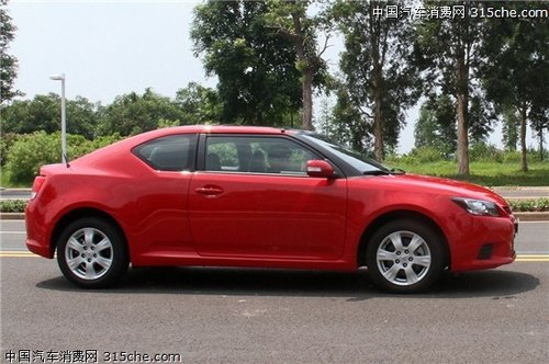 平民跑车吸引眼球 六款25-36万跑车推荐