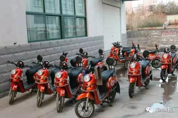 出行又一選擇 鄭州出現共享電動車啦