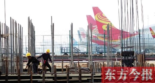 郑州机场客货齐飞 引国际航空巨头扎堆入驻