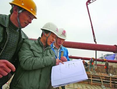 90后工地小伙 5年后身家千万