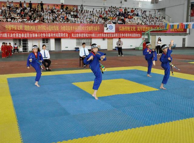 踢王决王位争夺战河南郑州站在郑州成功举行