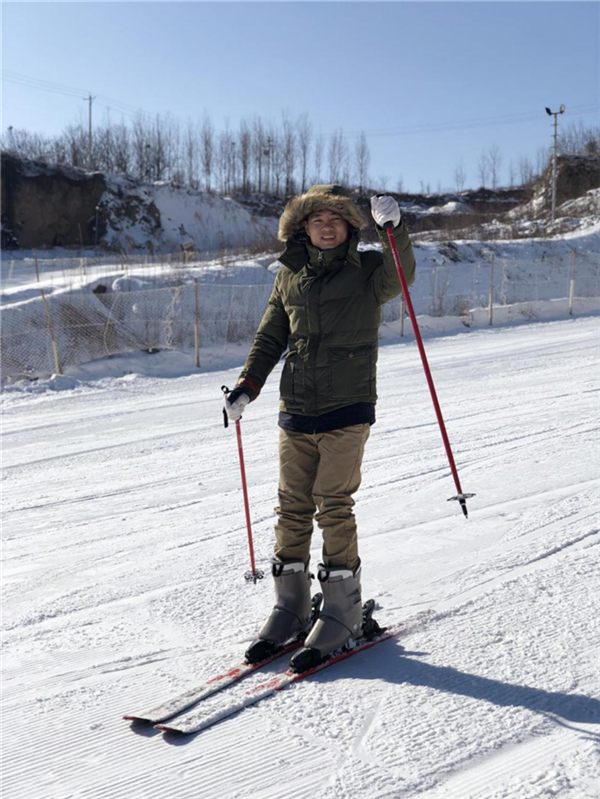 今冬滑雪就去离家最近的郑州龙泉滑雪场