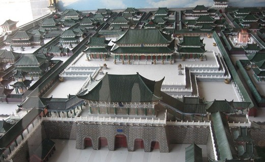 开封拟举债千亿 拆迁老城区重现北宋汴京盛景 