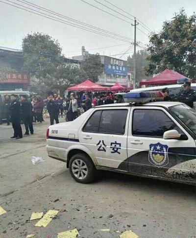 南阳初中初中生学好致一人斗殴涉事学生被刑多名的小物理窍门身亡图片