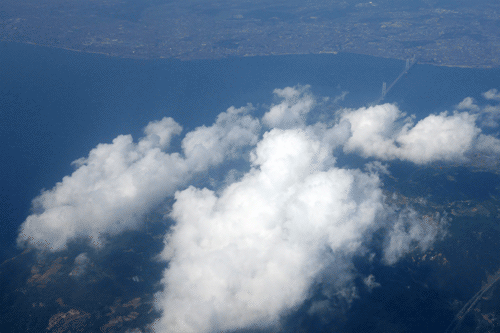 一般来说间隔一两秒比较好,这