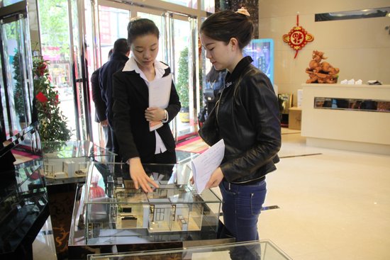 中山路大事件:惊现湖南最大百变二维码