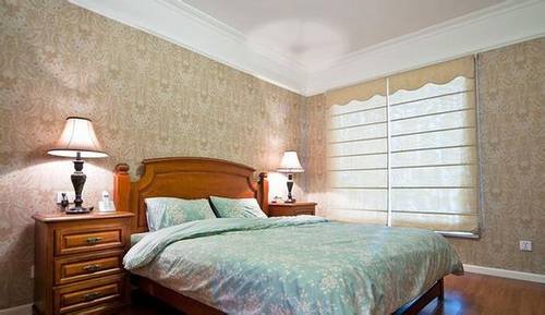 楼房的床头放什么方向好