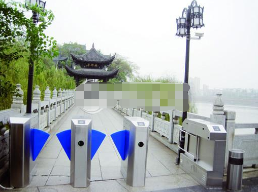 石鼓书院新添自动验票系统 游客本周或可 扫码