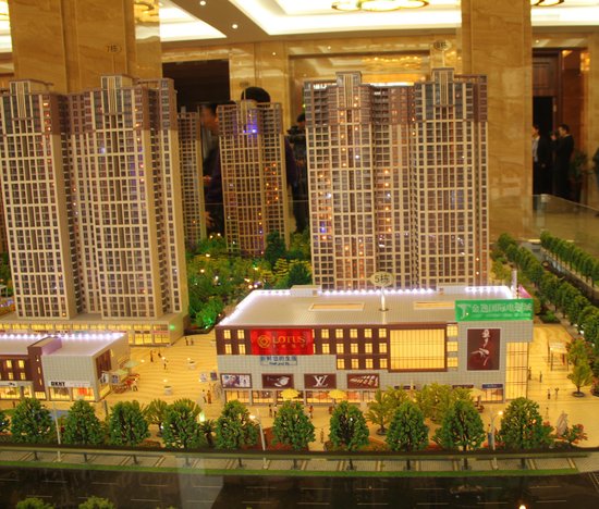 世界500强泰国卜蜂莲花购物中心正式签约融冠