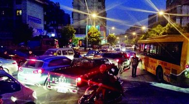 衡阳交通繁忙五路口