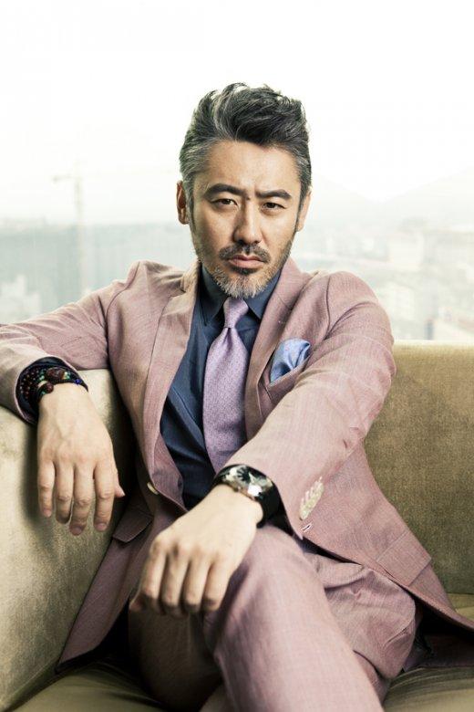  金鹰节投票 火热启动 微信票选最具人气演员_