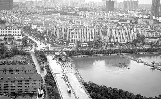 记者盘点长沙19条断头路 共有拆迁等五大成因