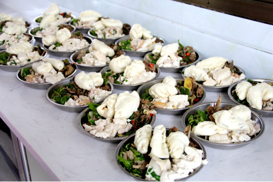 传播爱和善良 永州市金誉职业培训学校开展义