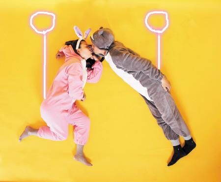 长沙90后青年辞职追梦 自主创业开玩自拍照