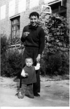 父亲节和大萌子共赴梵净山 晒老爸照片赢旅游