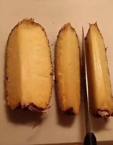1秒钟学会切菠萝最简单的方法