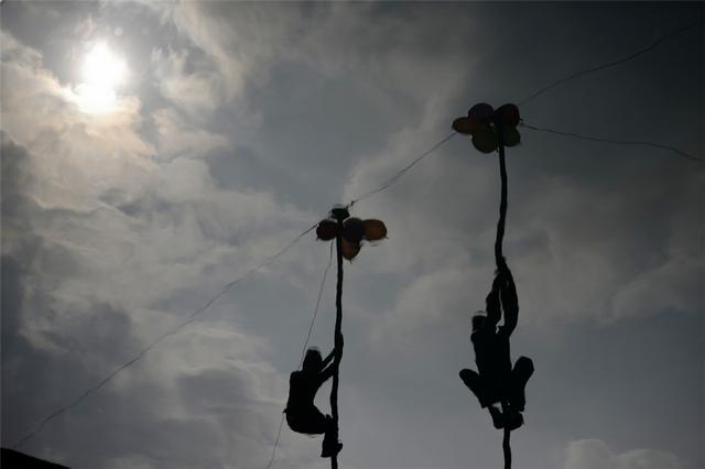 湖南经视《直播大事件》---我是爬杆王