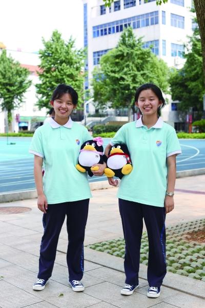 最萌双胞胎姐妹高考同过650分 双双考上重点大学