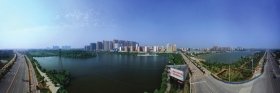 5月17日,斑马湖全景。望城将依托湘江水体和内围水系,发展旅游文化、休闲度假、高端商务、生态住宅、总部经济、时尚创意等。望城区宣传部供图