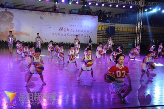 岳阳举办体育舞蹈全国公开赛