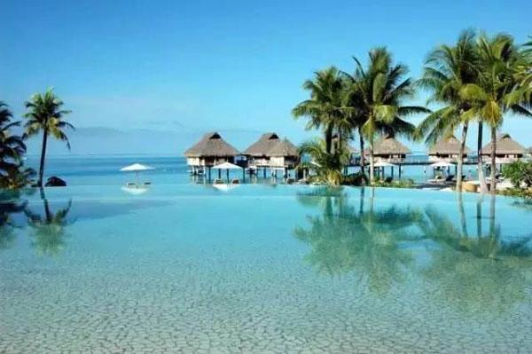 时差:大溪地比北京晚18个小时,可以用北京时间