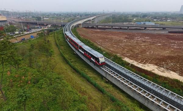 长沙磁浮9月30日发送10016人次 创单日客流新