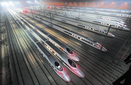 长沙至北京高铁今晨首发 始发列车票全部售罄