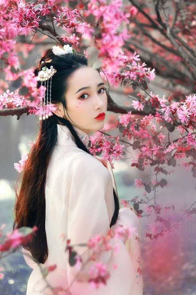 汉服工厂拍照穿搭,汉服工厂拍照穿搭图片