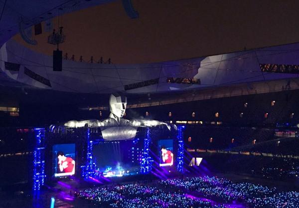 汪峰演唱会再度告白章子怡 期待长沙站甜蜜延续_大湘网_腾讯网