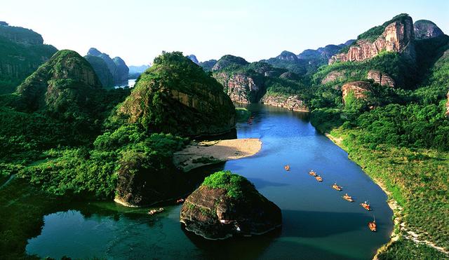 龙虎山旅游_龙虎山旅游收入(2)
