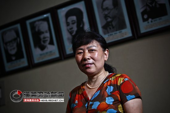 最牛班主任再创新纪录 全班59人全部上一本线 