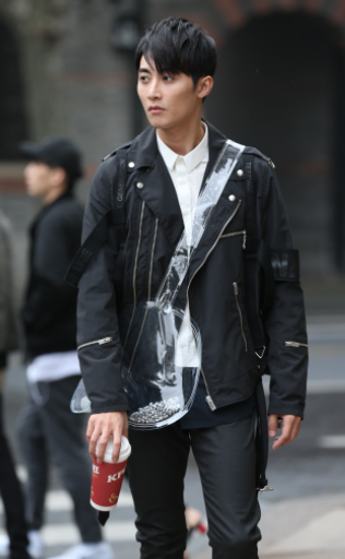 一杯咖啡如何玩转时装周?大咖肯德基给你答