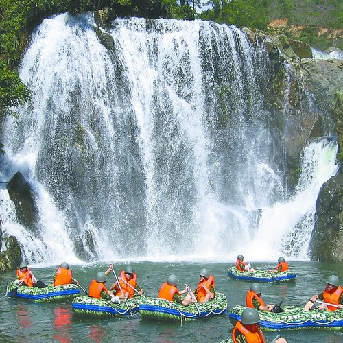 浏阳凤凰峡漂流