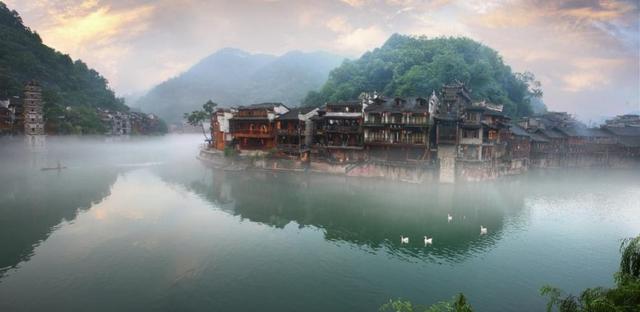 不想在人群中淹没?国庆湖南人是这么玩的