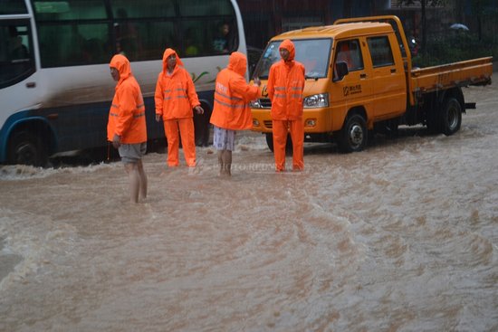 湖南暴雨致75万人受灾 直接经济损失2.45亿元