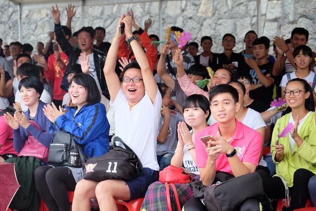 我爱足球湖南赛区落幕 社会组决赛株洲队夺冠