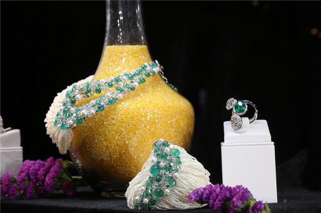 芒果国际珠宝展新闻发布在长举行 11月珠宝闪