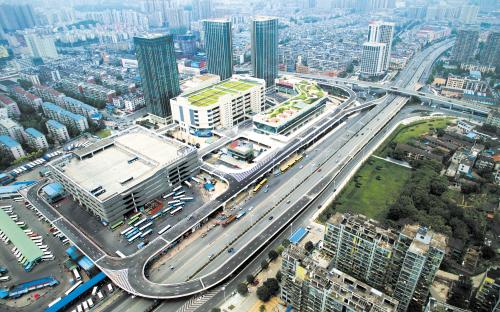 长沙汽车西站全新升级 交通枢纽下月启用