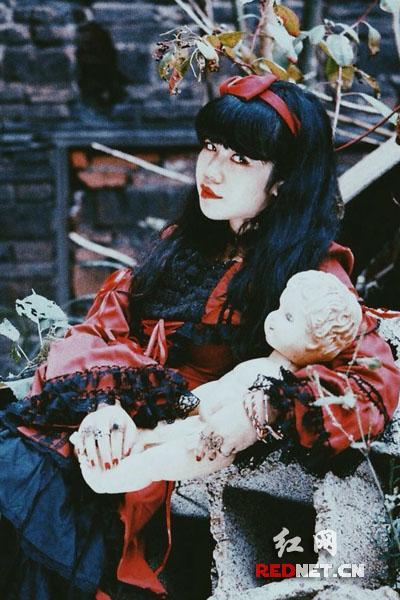 沙90后美女退学创业 欲举办<em>裸体</em>摄影<em>艺术展</em>_大