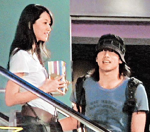 言承旭新年愿望娶林志玲 谈绯闻女友害羞脸红